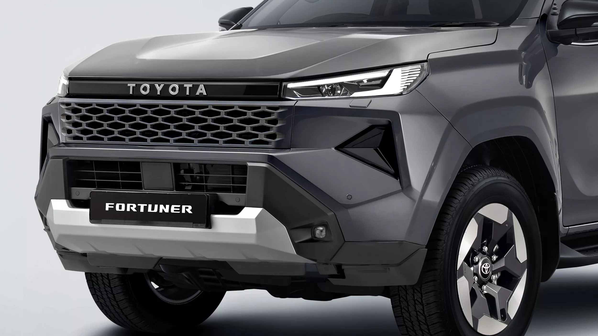 Toyota Fortuner 